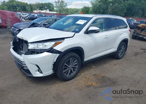 2019 Toyota Highlander Xle from USA, damaged, VIN 5TDJZRFH3KS608431
